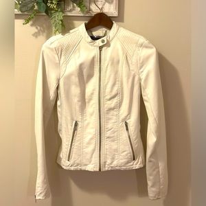 Super cute, white/ivory faux leather jacket from Express!